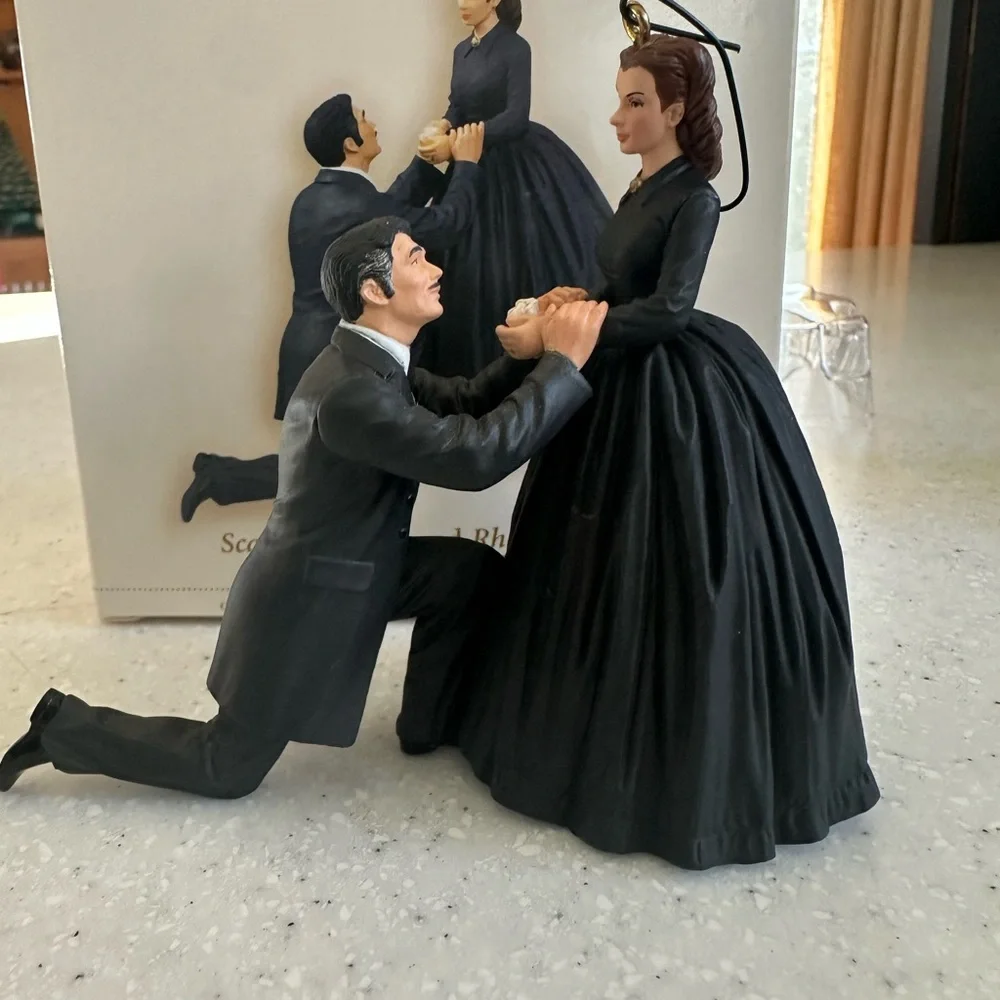 Hallmark Keepsake Scarlett O’Hara & Rhett Butler Christmas Ornament Collectible